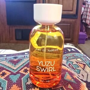 Yuzu Swirl Eau de Parfum By Tru Fragrance